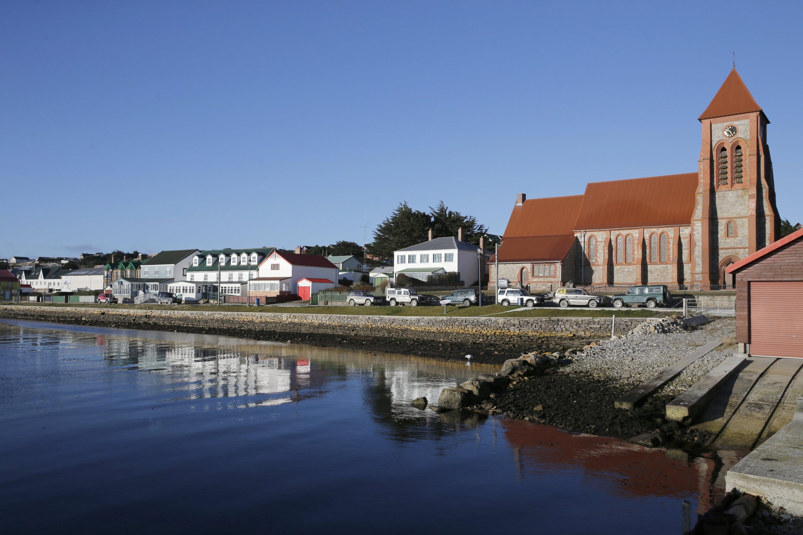 Malvinas: tan cerca, pero cada vez más lejos